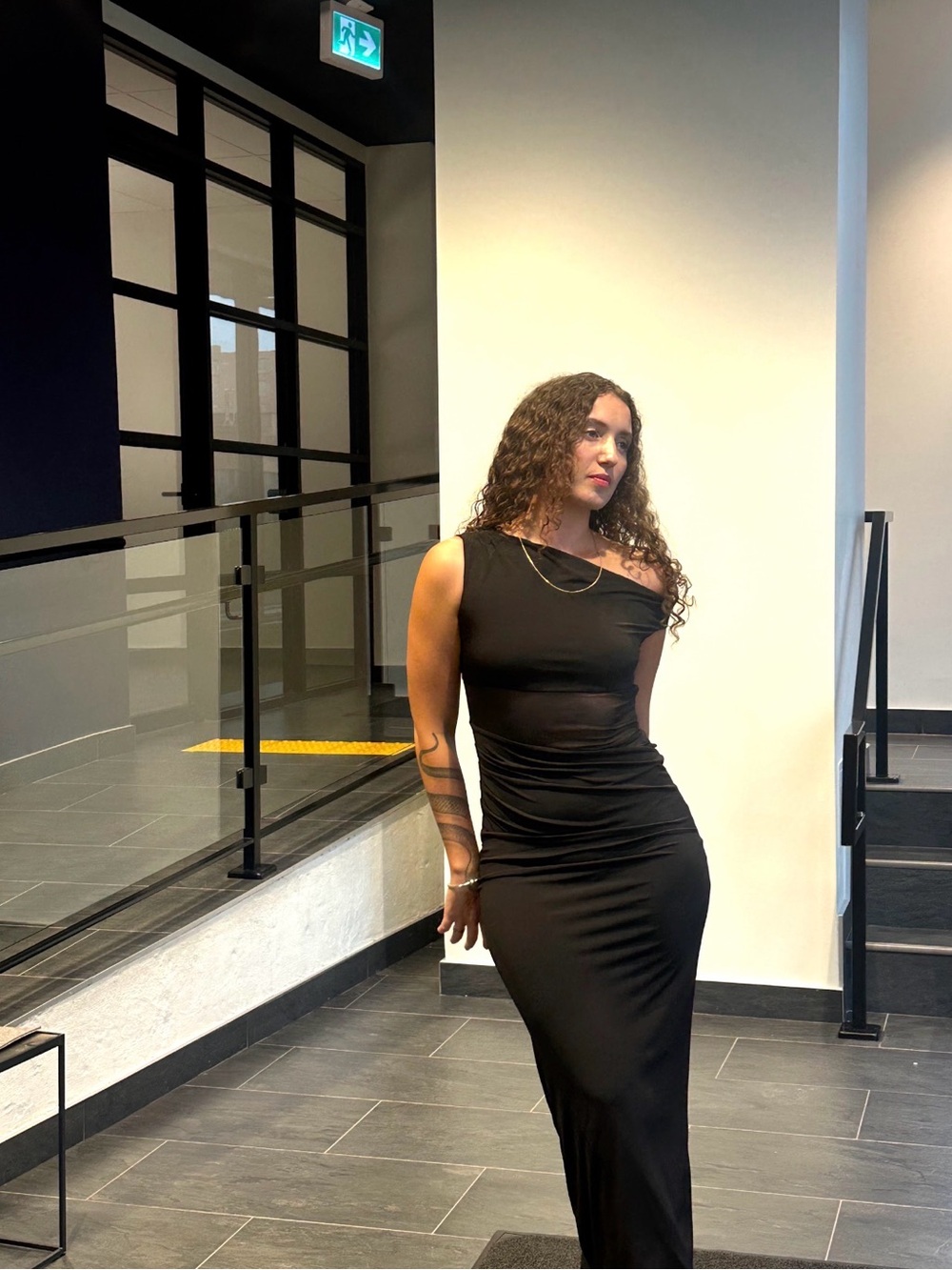 Dynamite Black One-Shoulder Ruched Maxi Dress